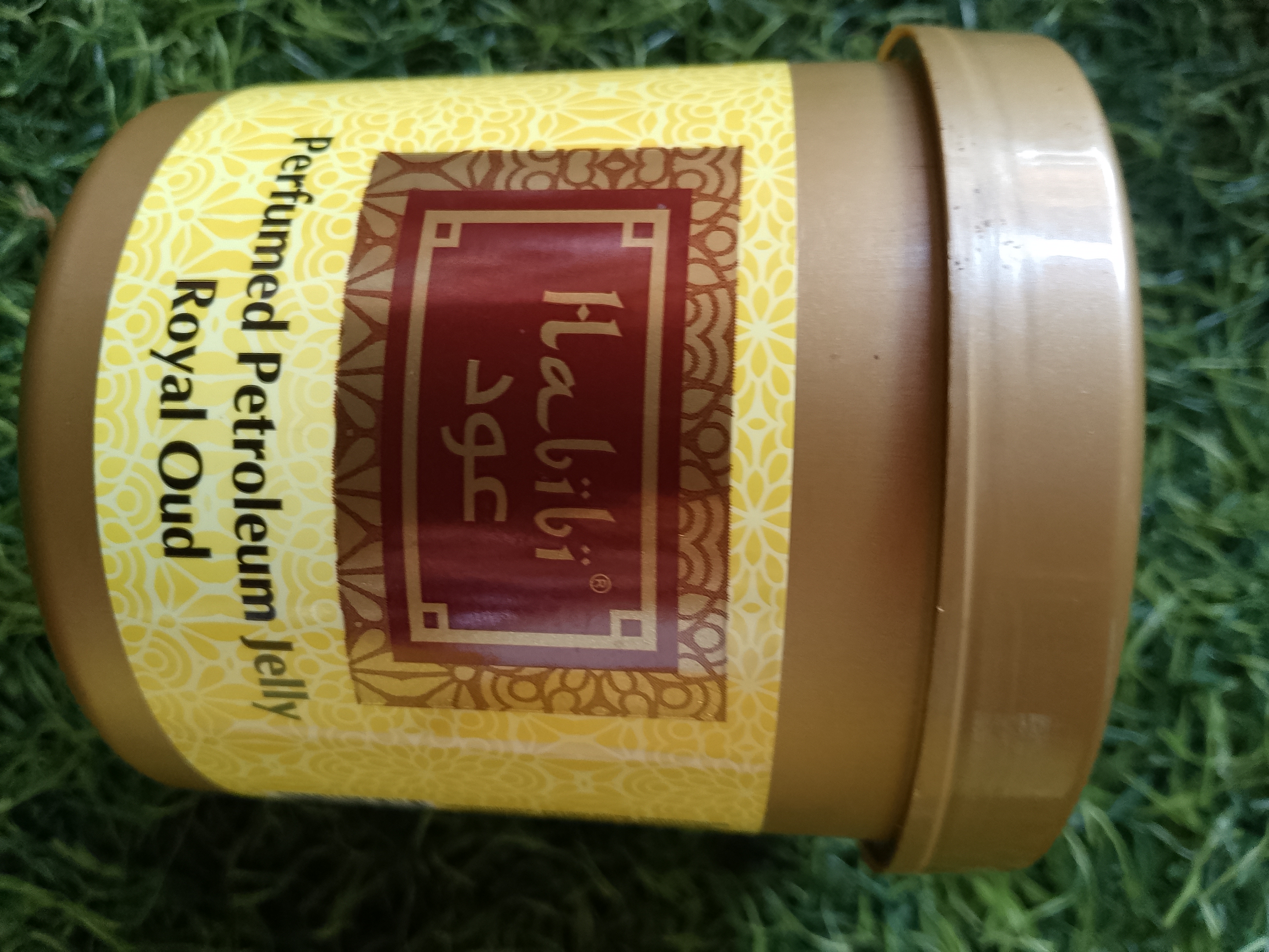 Habibi petroleum jelly