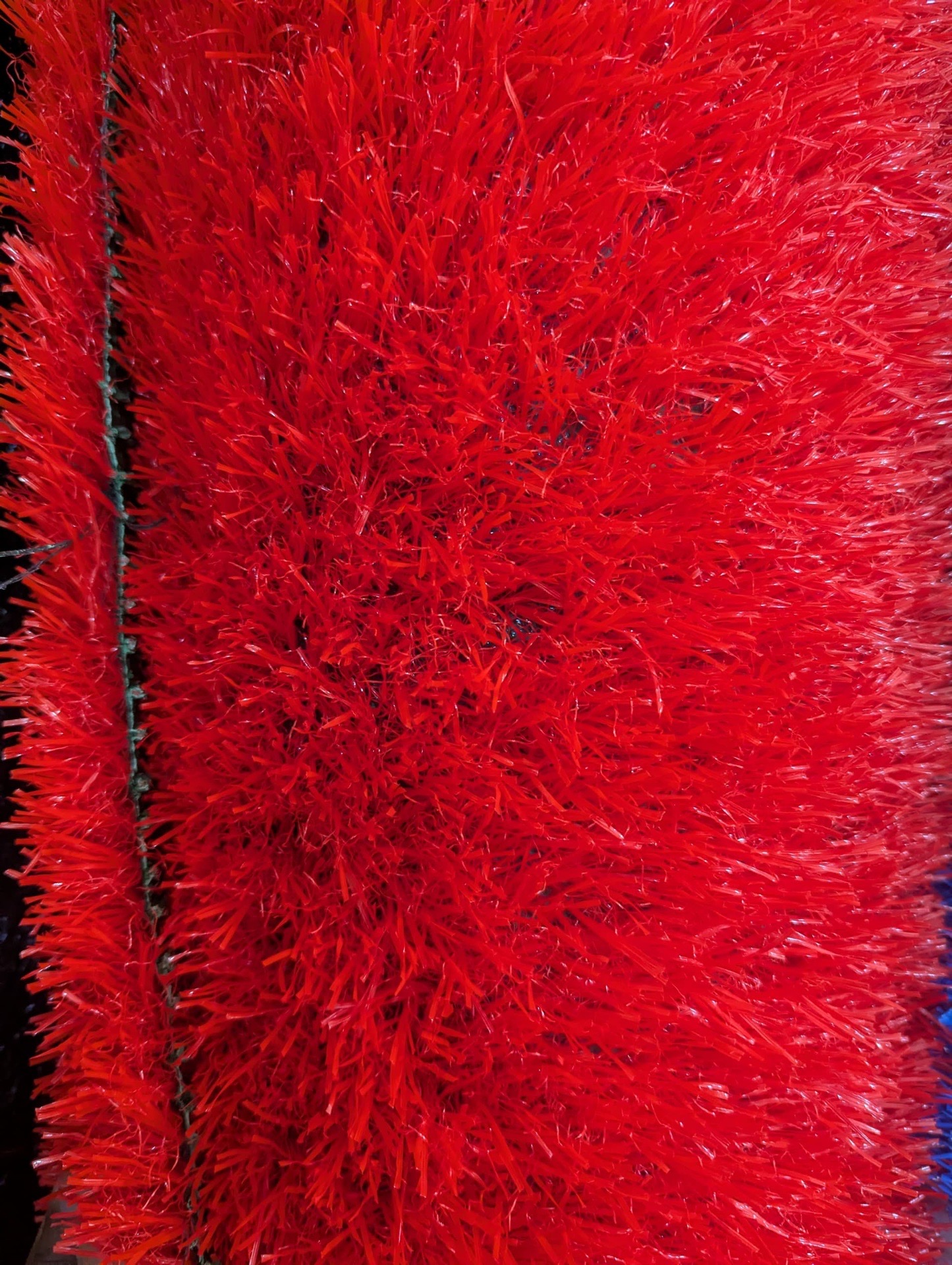Red artificial carpet - Image 2